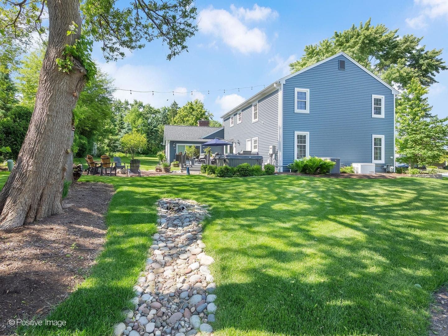 1525 Almond Court, Downers Grove, IL 60515 1525 Almond Court, Downers Grove, IL 60515