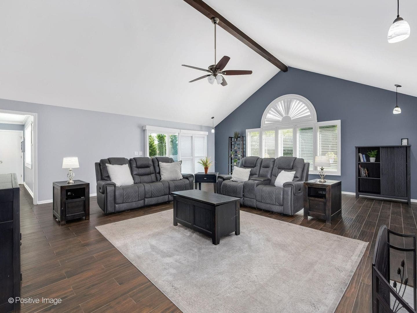 1525 Almond Court, Downers Grove, IL 60515 1525 Almond Court, Downers Grove, IL 60515