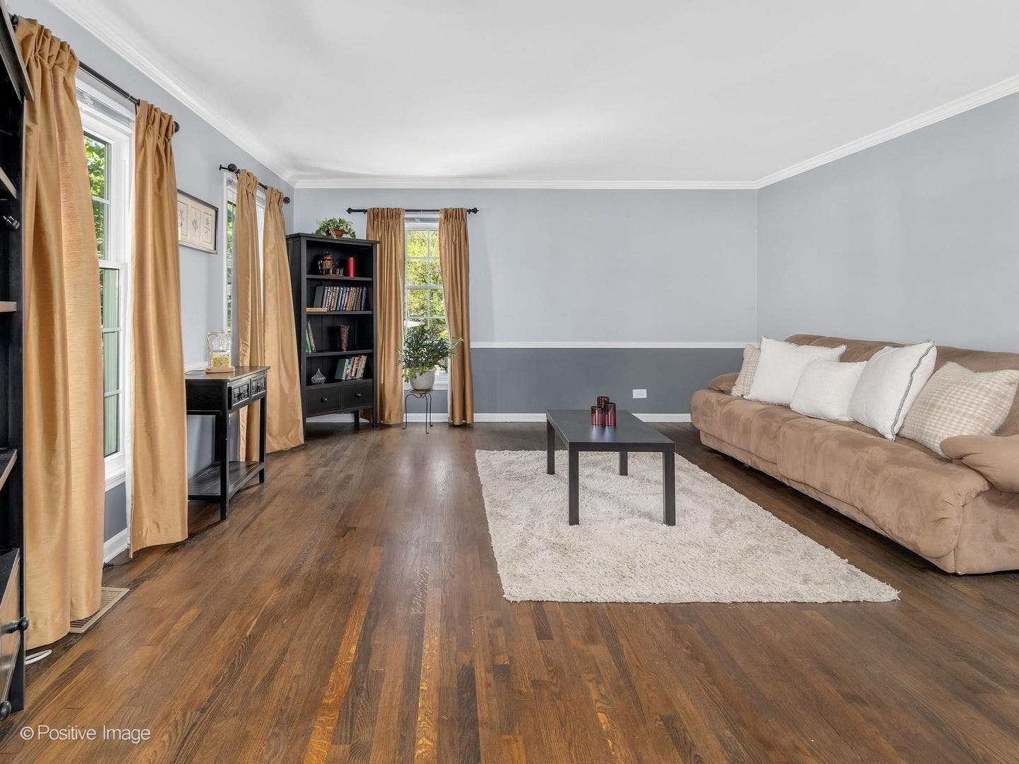 1525 Almond Court, Downers Grove, IL 60515 1525 Almond Court, Downers Grove, IL 60515