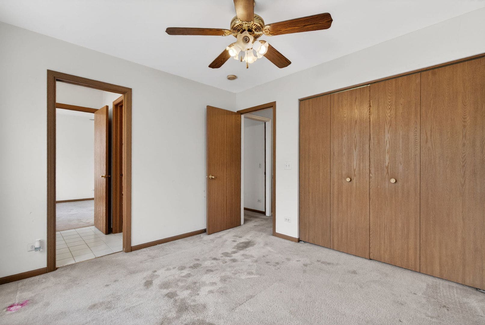 337 Inner Circle Drive, Bolingbrook, IL 60490 337 Inner Circle Drive, Bolingbrook, IL 60490