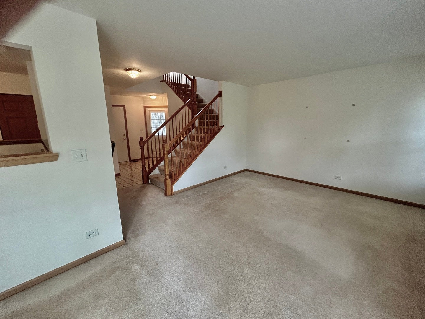 2482 Stoughton Circle, Aurora, IL 60502 2482 Stoughton Circle, Aurora, IL 60502
