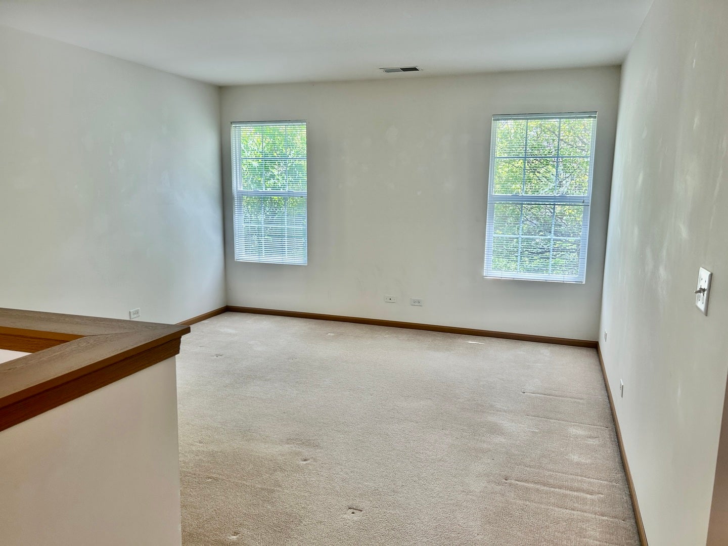 2482 Stoughton Circle, Aurora, IL 60502 2482 Stoughton Circle, Aurora, IL 60502