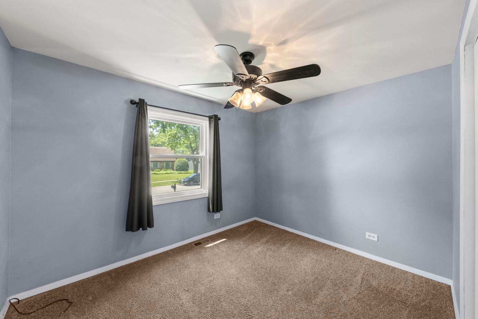 122 Grady Drive, Bolingbrook, IL 60440