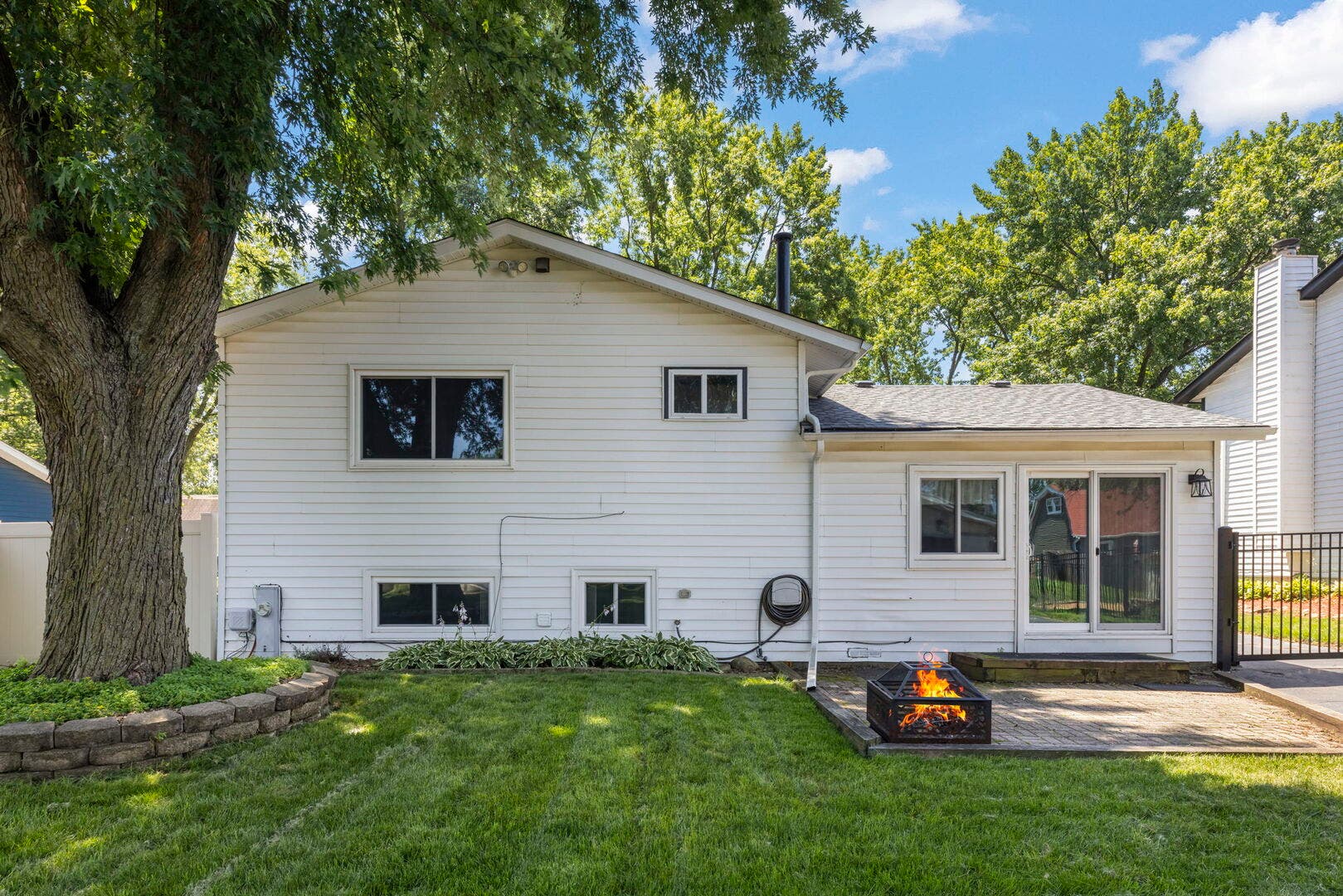 122 Grady Drive, Bolingbrook, IL 60440