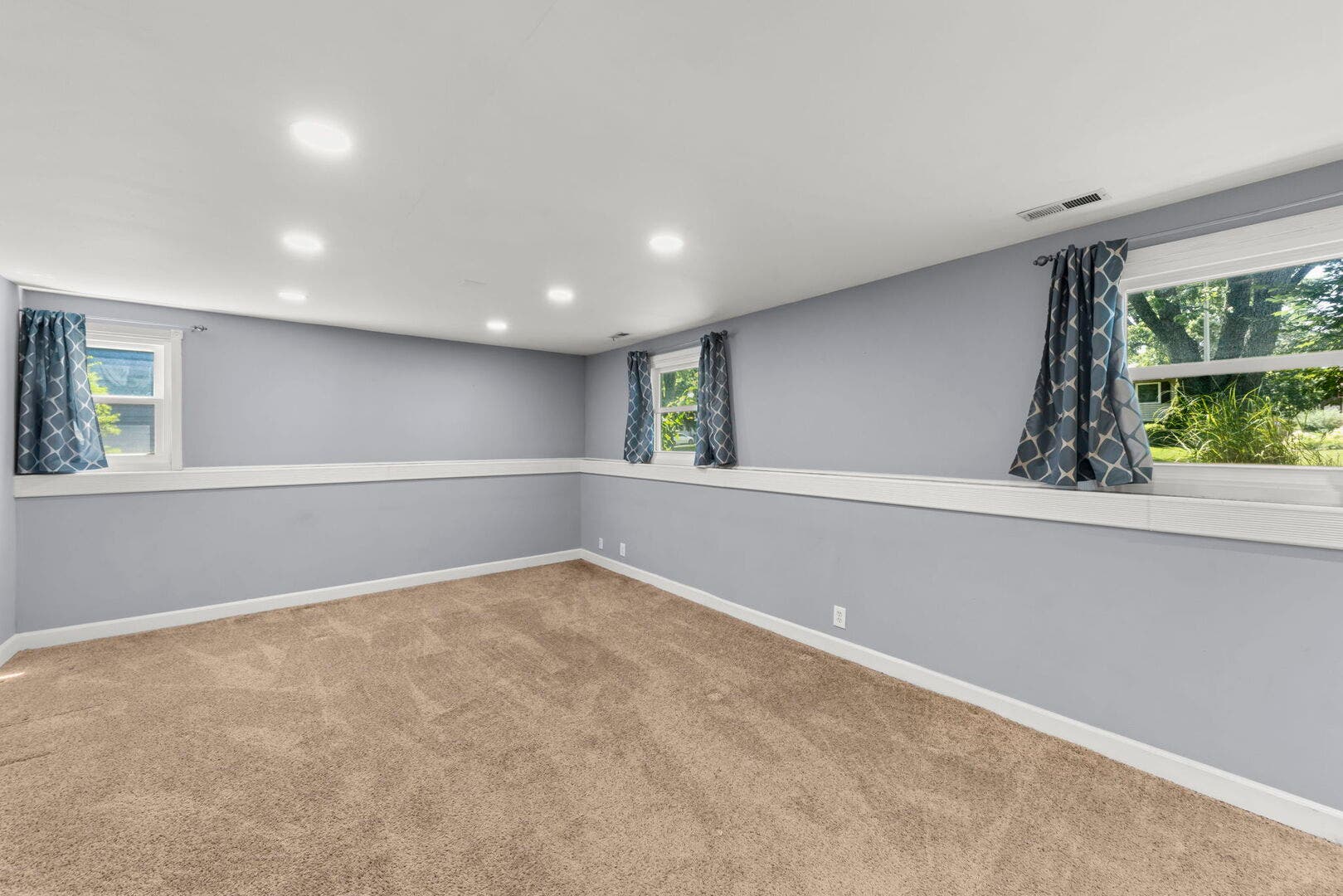 122 Grady Drive, Bolingbrook, IL 60440