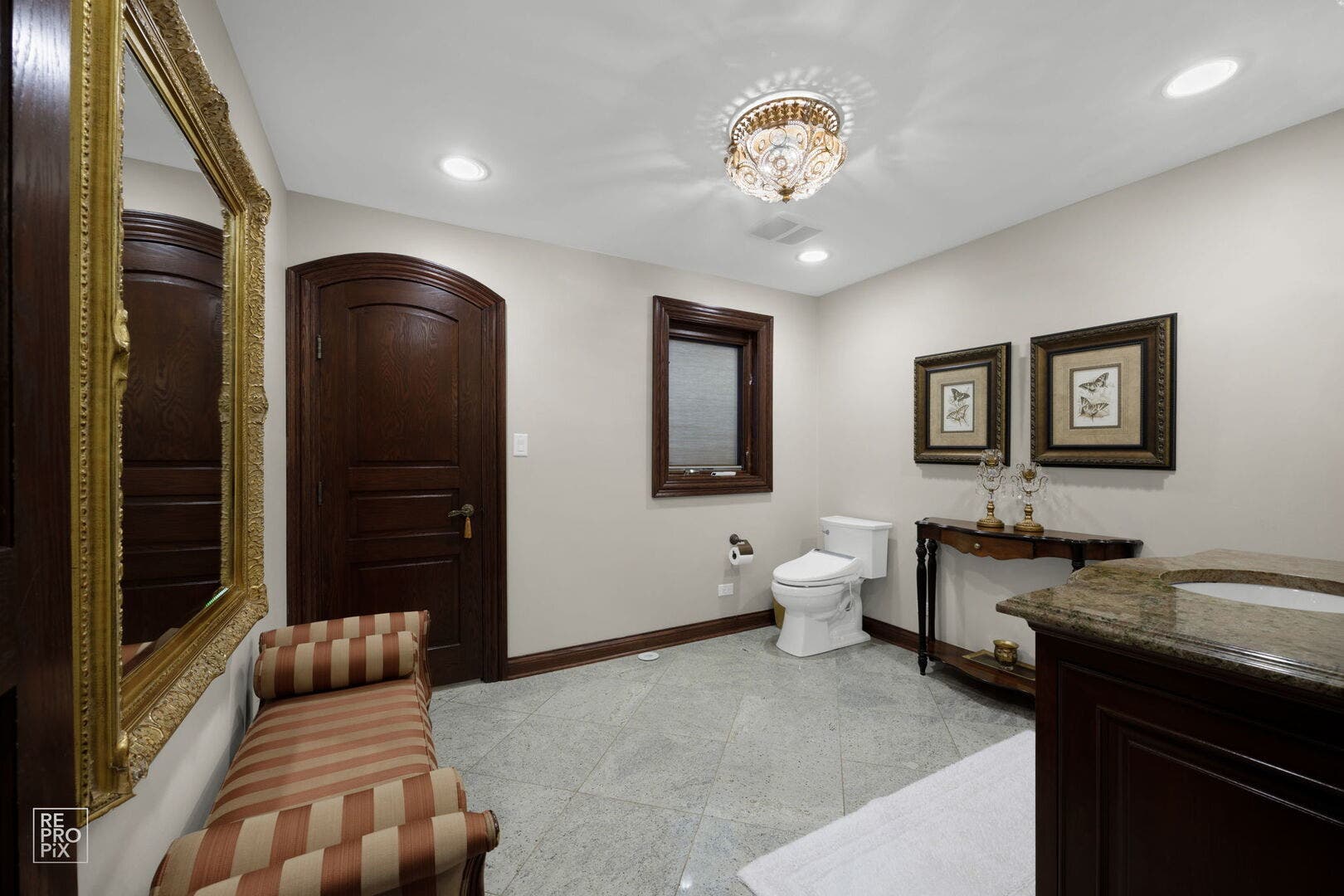14800 108th Avenue, Orland Park, IL 60467