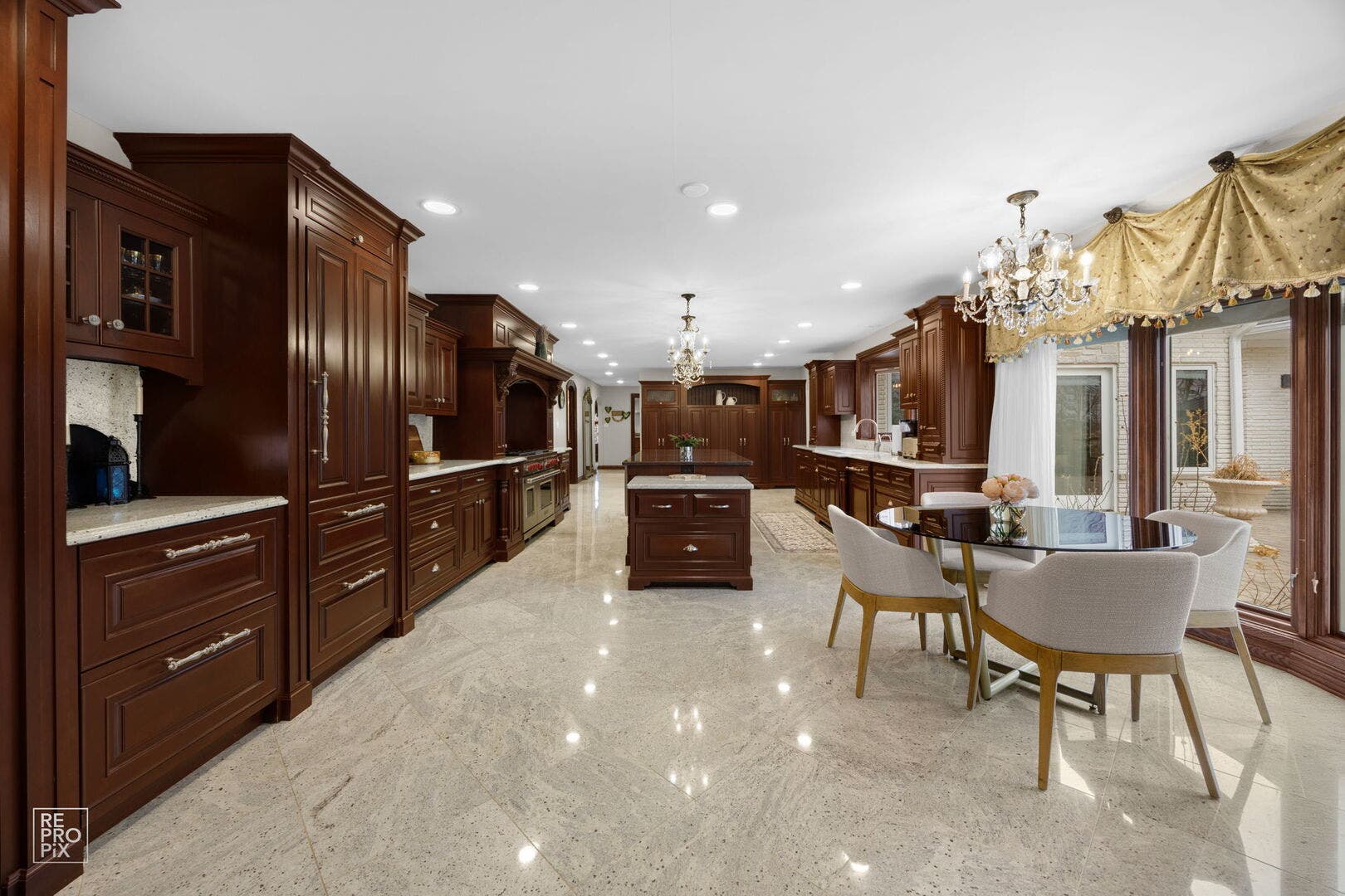 14800 108th Avenue, Orland Park, IL 60467