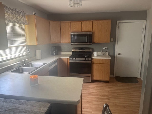 911 Ann Street, Joliet, IL 60435 911 Ann Street, Joliet, IL 60435