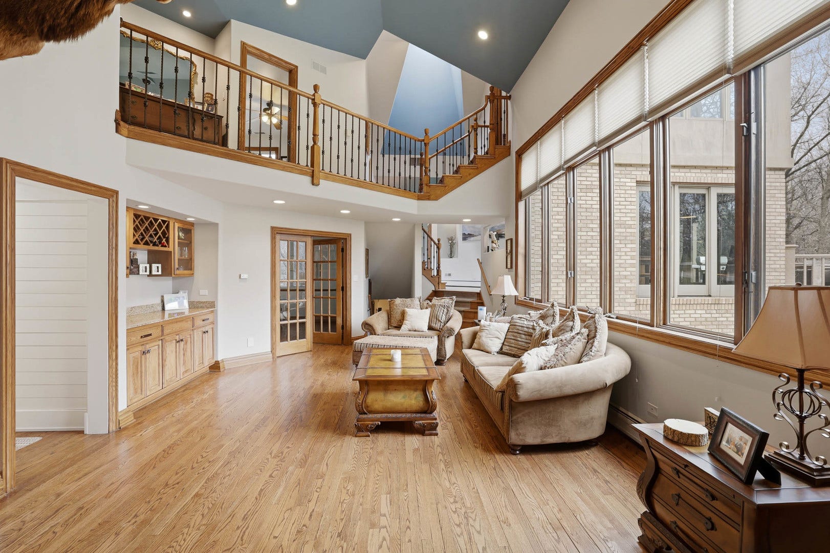 33 W Eureka Avenue, Lemont, IL 60439 33 W Eureka Avenue, Lemont, IL 60439