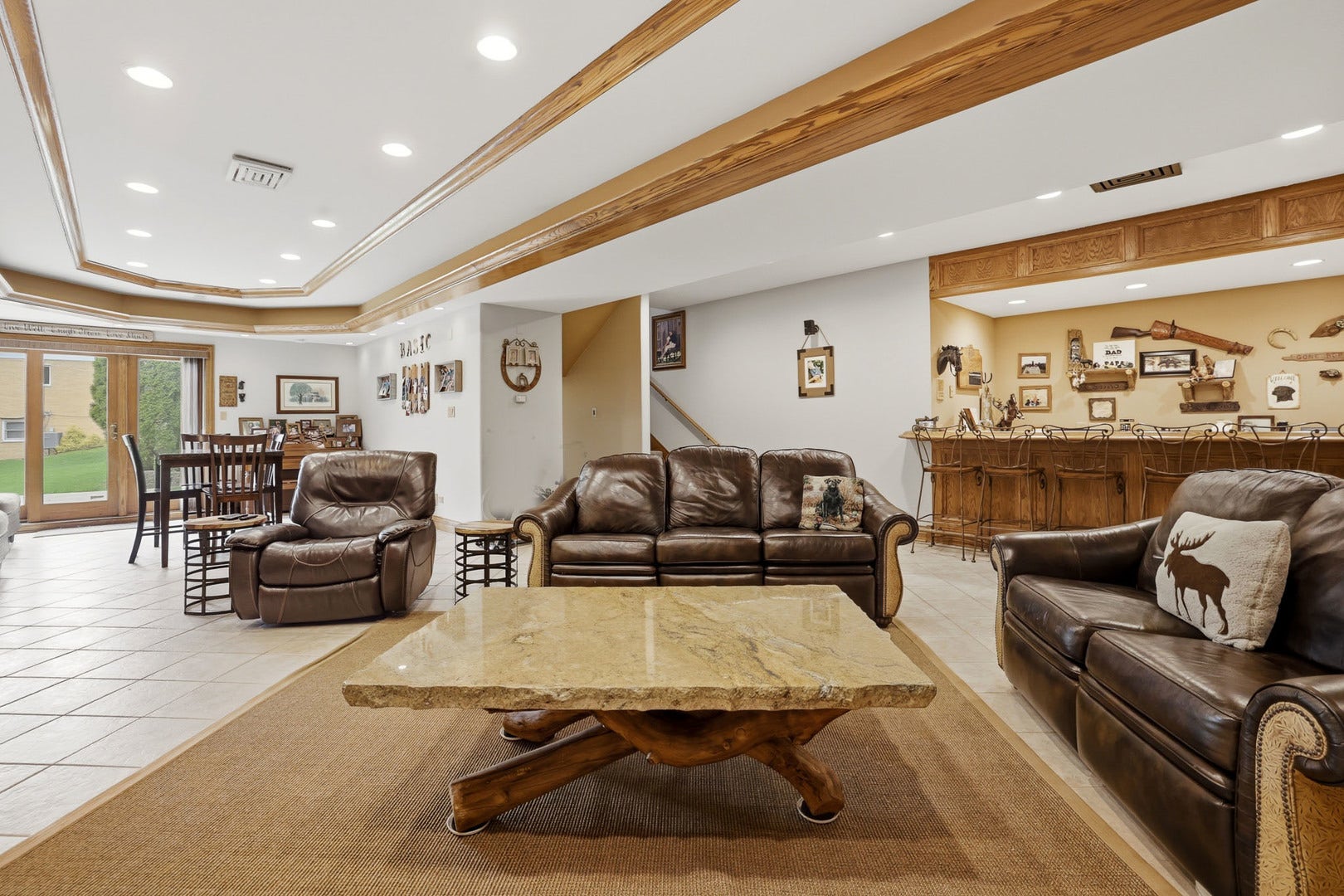 33 W Eureka Avenue, Lemont, IL 60439 33 W Eureka Avenue, Lemont, IL 60439