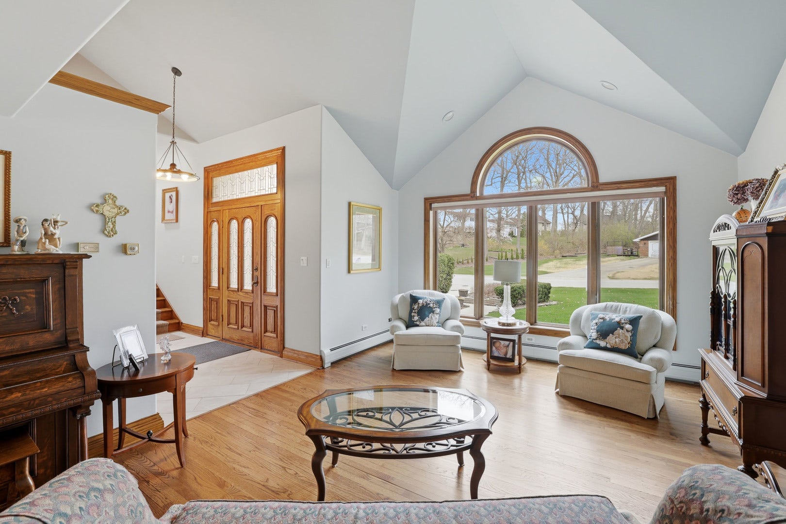 33 W Eureka Avenue, Lemont, IL 60439 33 W Eureka Avenue, Lemont, IL 60439