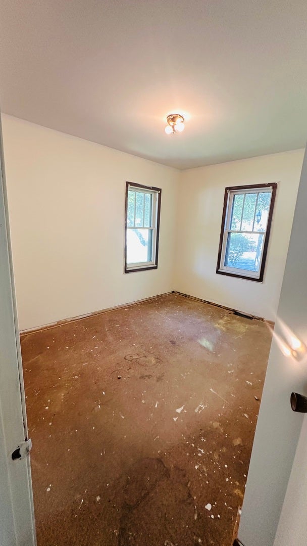 4405 Fairview Avenue, Downers Grove, IL 60515