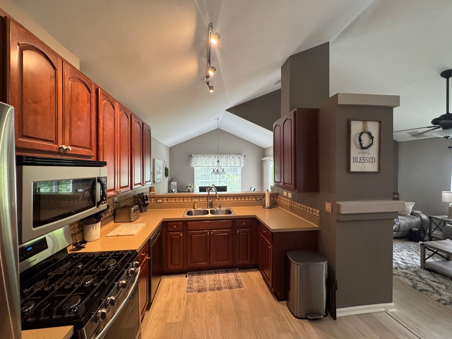 2506 Hatfield Court, #0, Elgin, IL 60123 2506 Hatfield Court, #0, Elgin, IL 60123