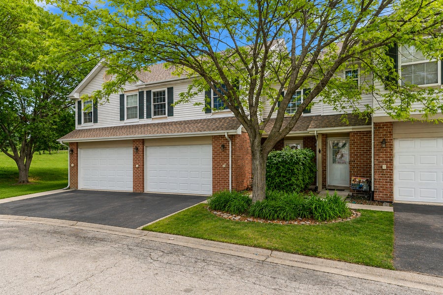 Property photo for 9203 W Westinghouse Court, Mokena, IL