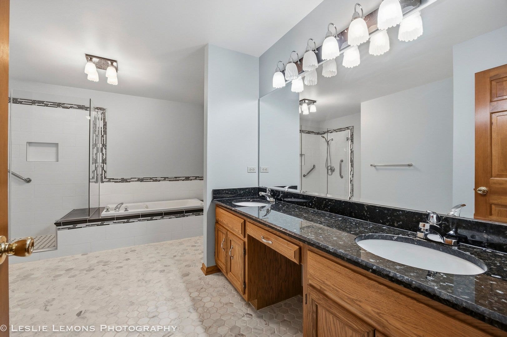 46 Coventry Chase, Joliet, IL 60431 46 Coventry Chase, Joliet, IL 60431