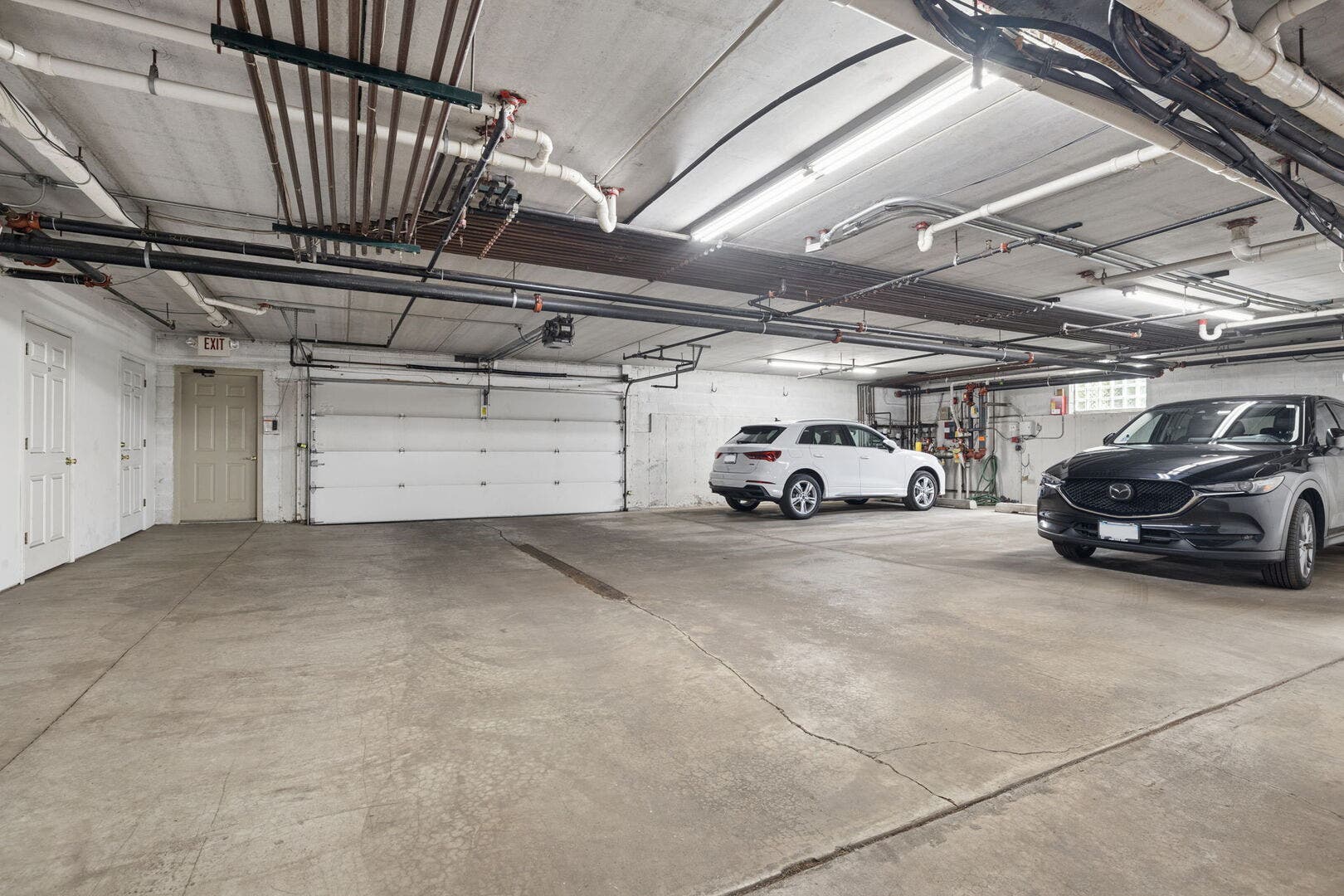 6321 Pine Ridge Court, #3A, Tinley Park, IL 60477