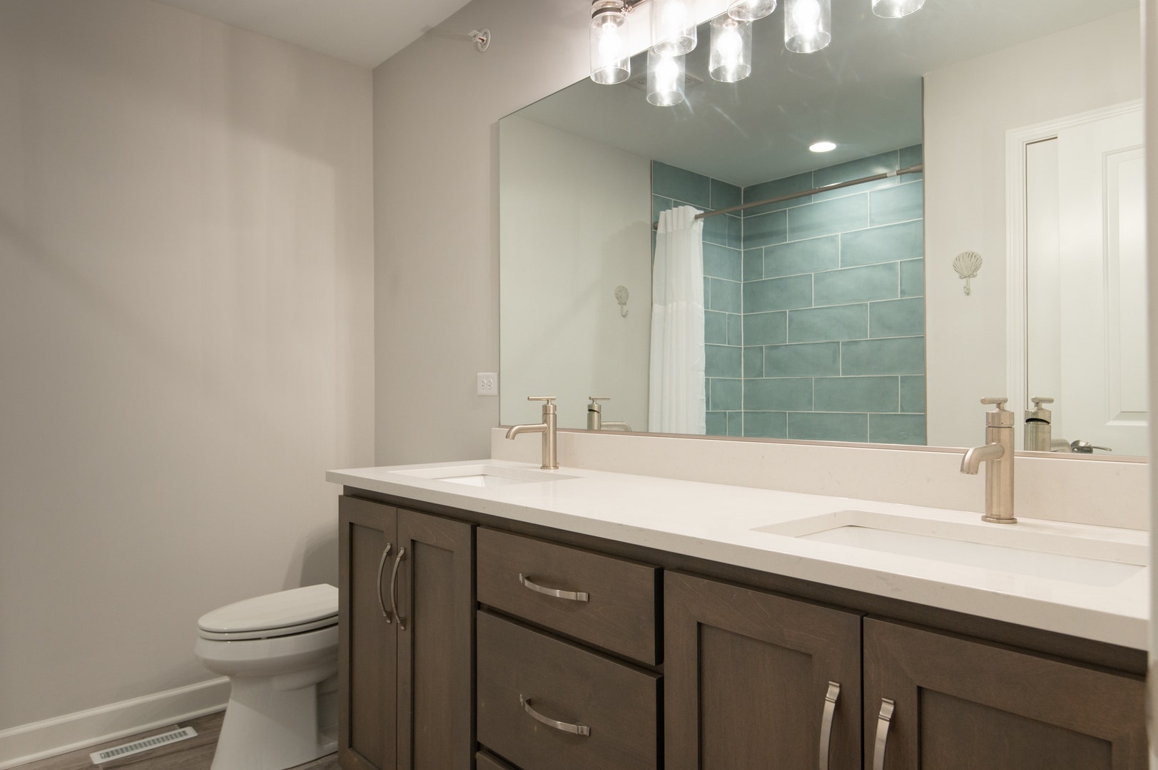 12420 Lacey Drive, Lemont, IL 60439 12420 Lacey Drive, Lemont, IL 60439