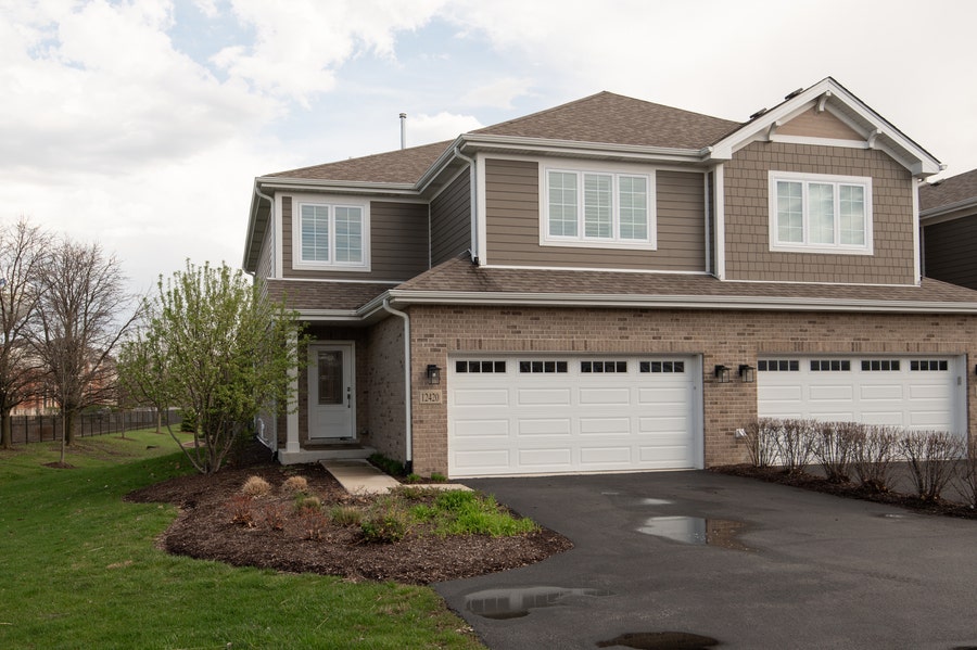 Property photo for 12420 Lacey Drive, Lemont, IL