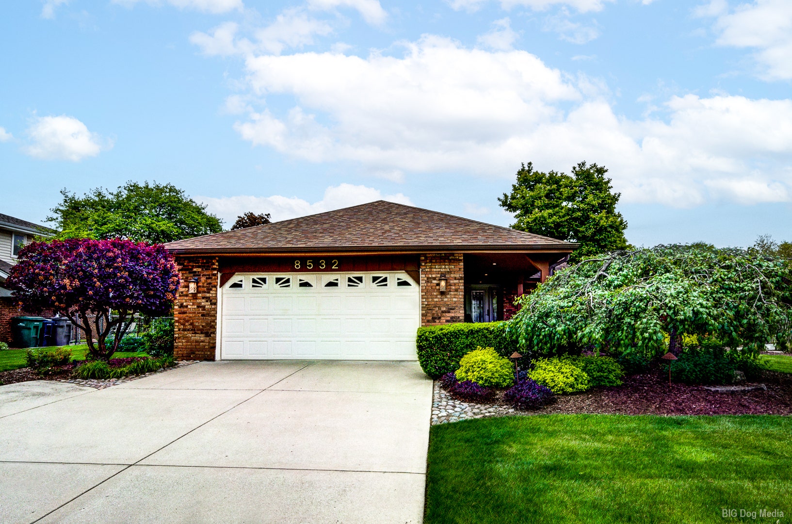 8532 Golfview Drive, Orland Park, IL 60462 8532 Golfview Drive, Orland Park, IL 60462