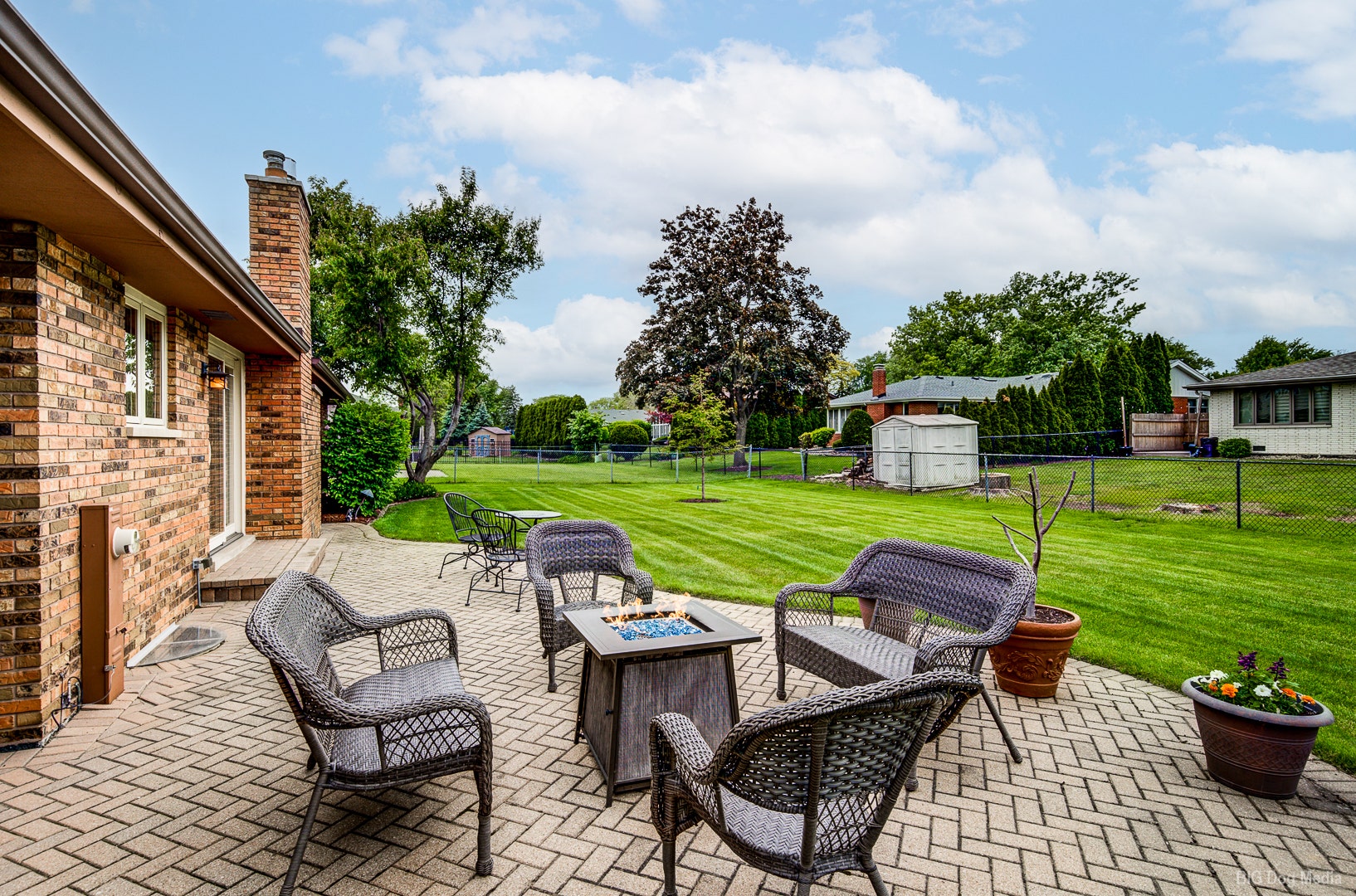 8532 Golfview Drive, Orland Park, IL 60462 8532 Golfview Drive, Orland Park, IL 60462