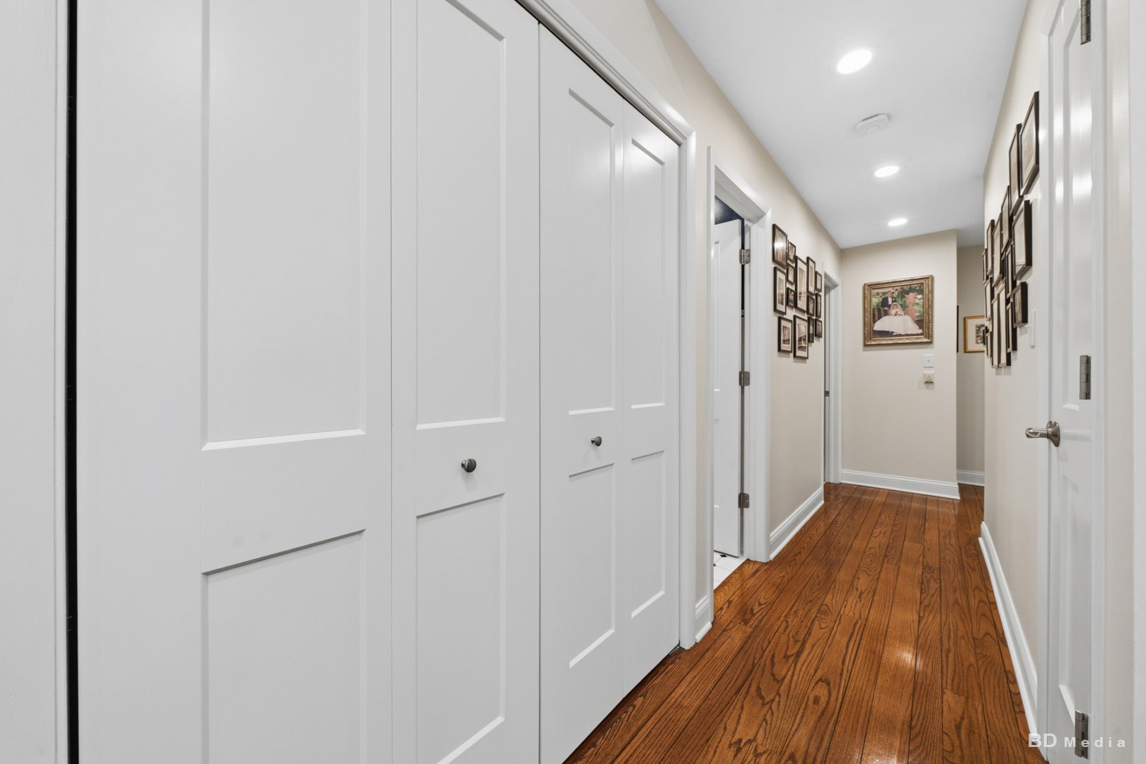 8532 Golfview Drive, Orland Park, IL 60462 8532 Golfview Drive, Orland Park, IL 60462