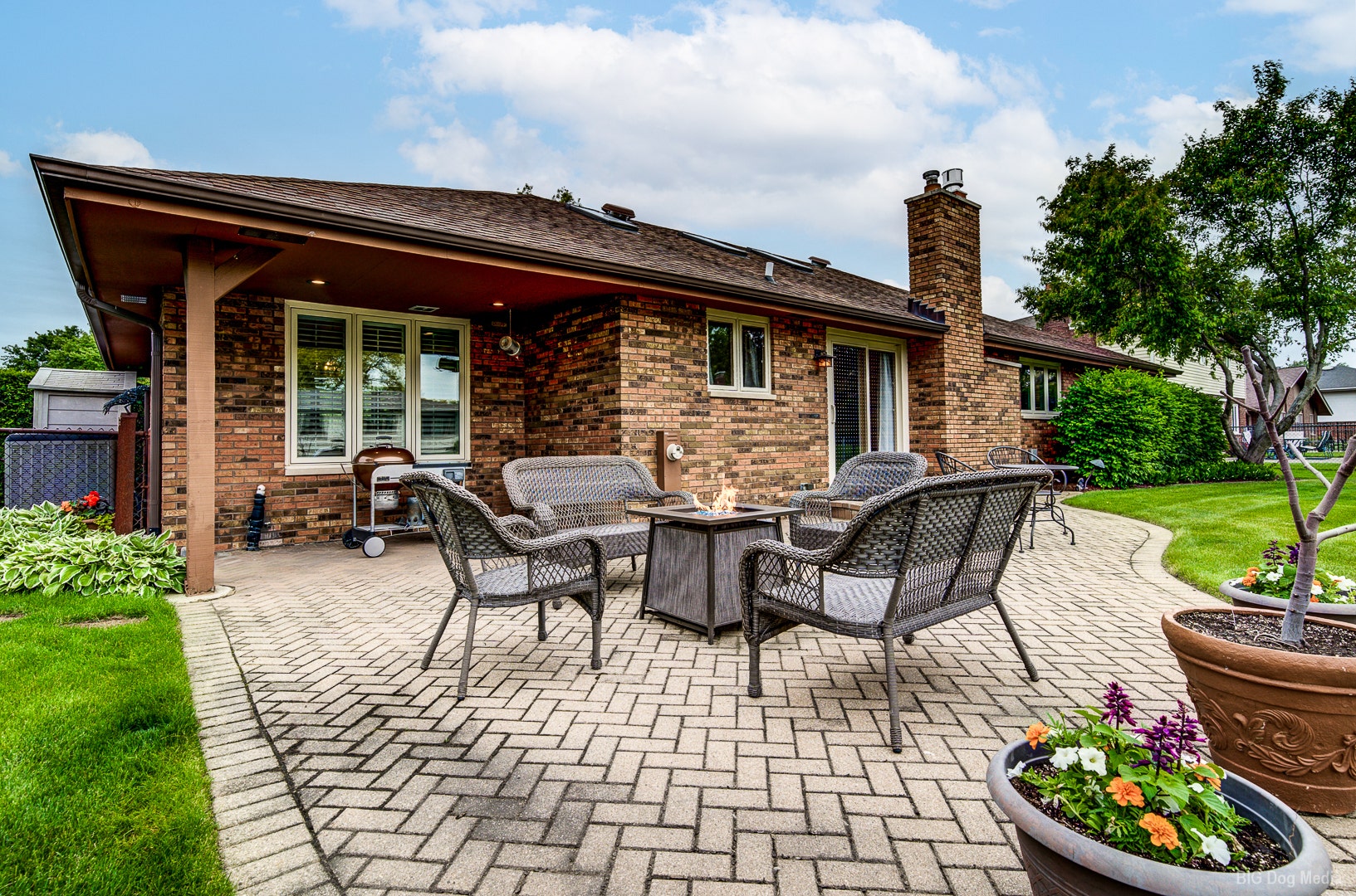 8532 Golfview Drive, Orland Park, IL 60462 8532 Golfview Drive, Orland Park, IL 60462