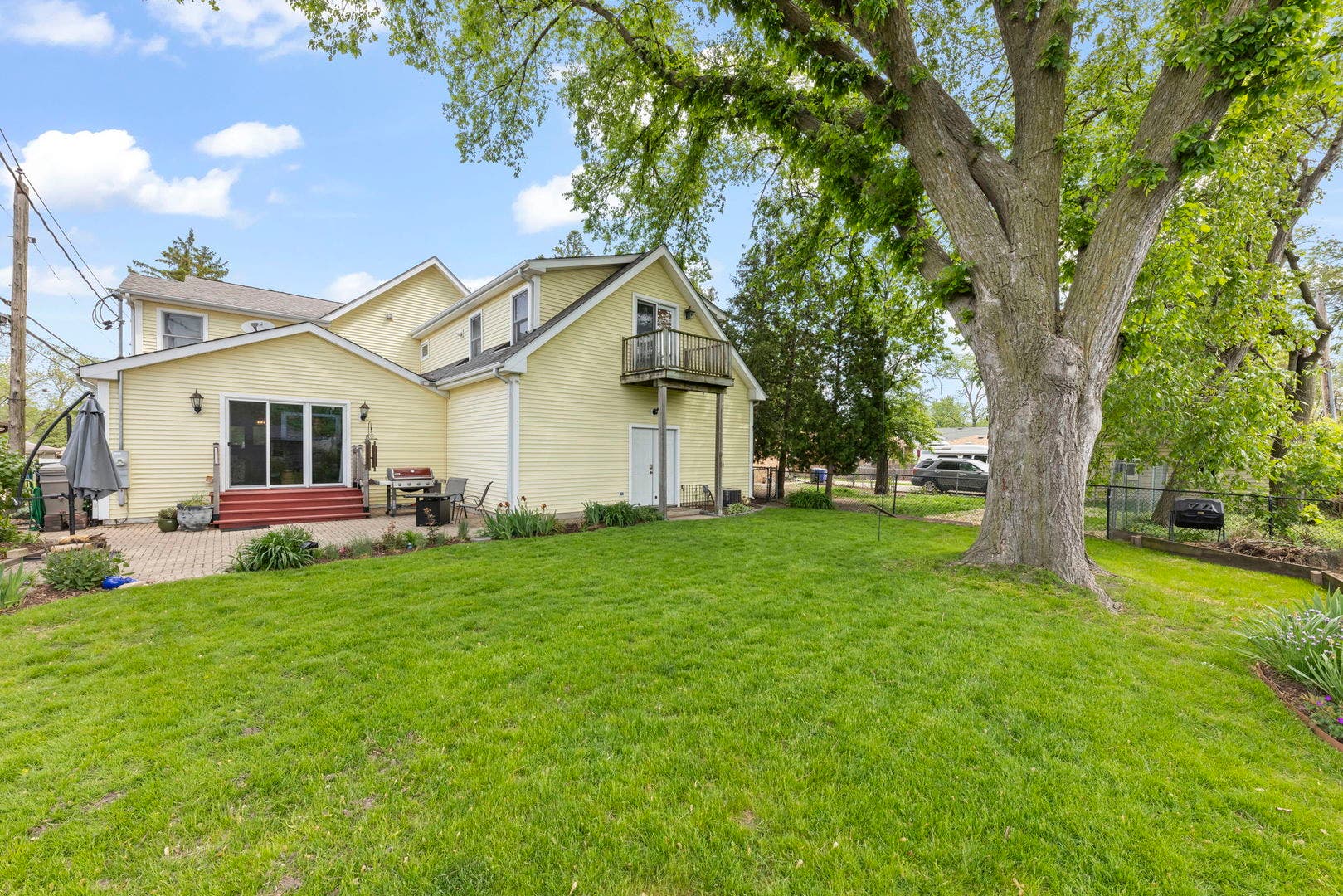 339 8th Street, Downers Grove, IL 60515