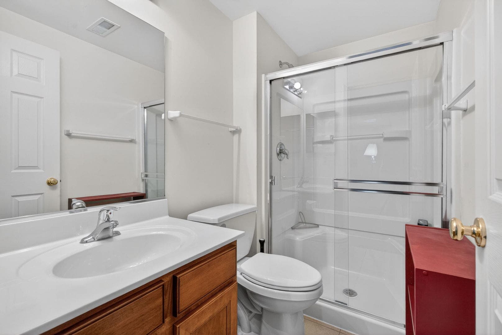 704 Camden Drive, Minooka, IL 60447 704 Camden Drive, Minooka, IL 60447