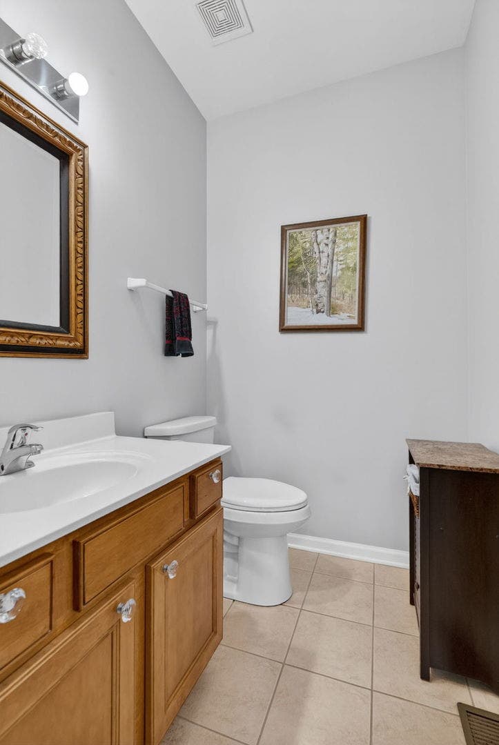 704 Camden Drive, Minooka, IL 60447 704 Camden Drive, Minooka, IL 60447