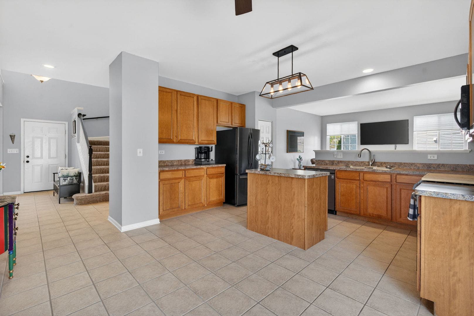 704 Camden Drive, Minooka, IL 60447 704 Camden Drive, Minooka, IL 60447