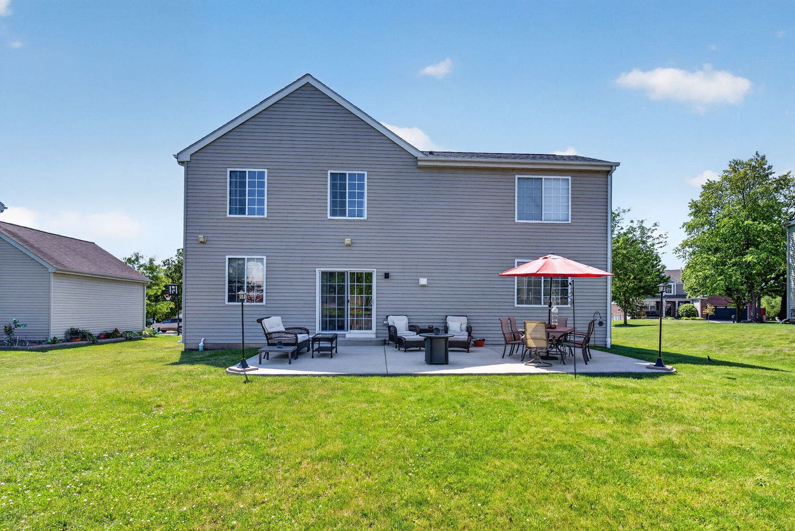 704 Camden Drive, Minooka, IL 60447 704 Camden Drive, Minooka, IL 60447