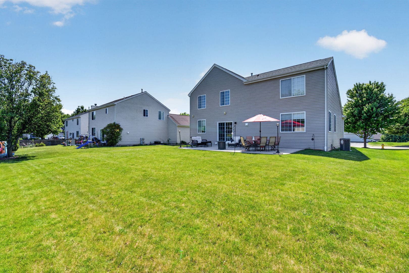 704 Camden Drive, Minooka, IL 60447 704 Camden Drive, Minooka, IL 60447
