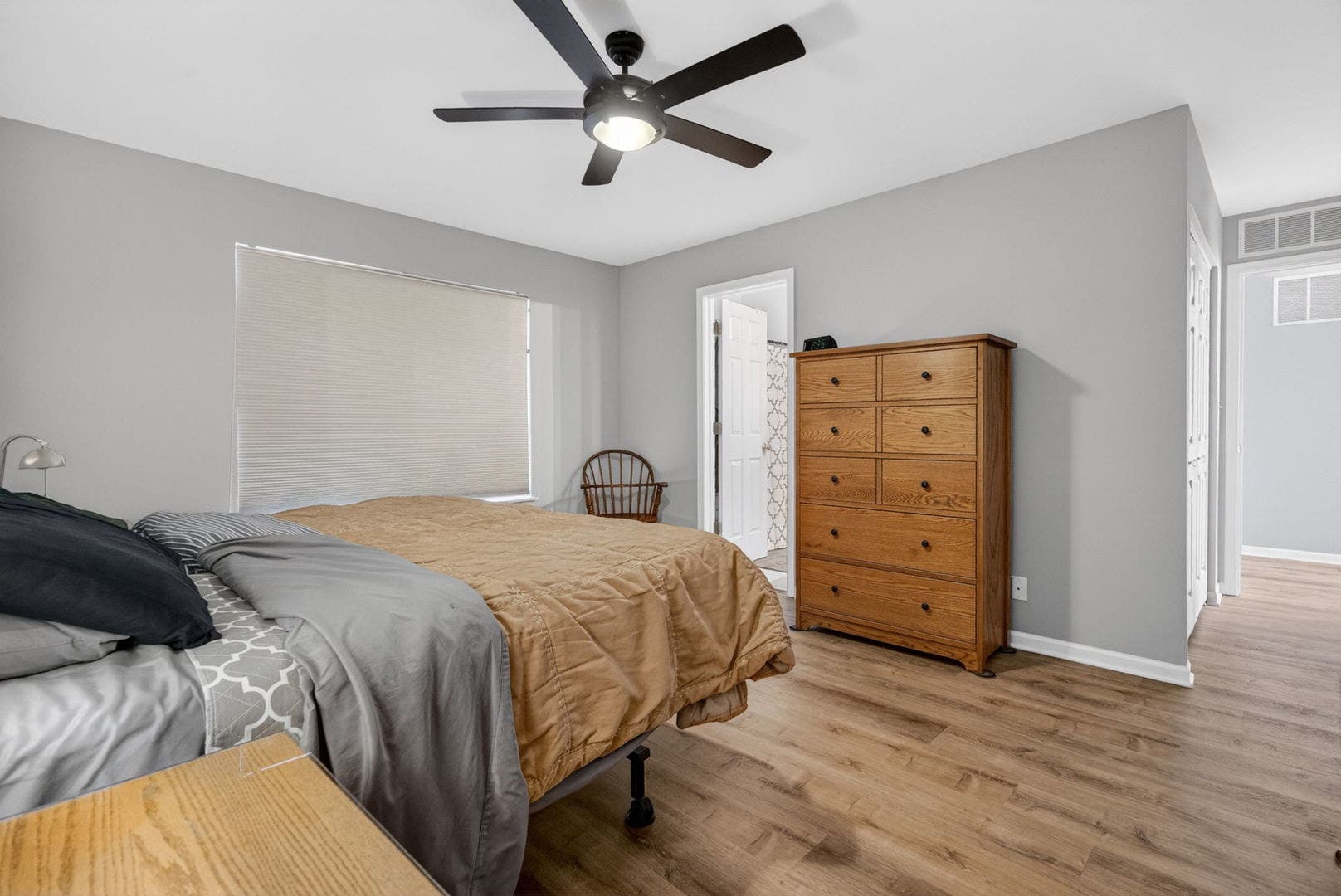 704 Camden Drive, Minooka, IL 60447 704 Camden Drive, Minooka, IL 60447