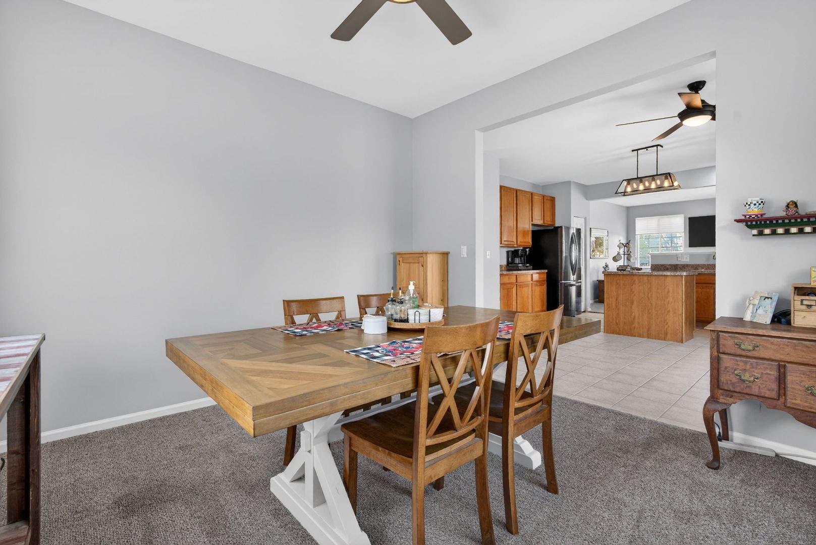 704 Camden Drive, Minooka, IL 60447 704 Camden Drive, Minooka, IL 60447