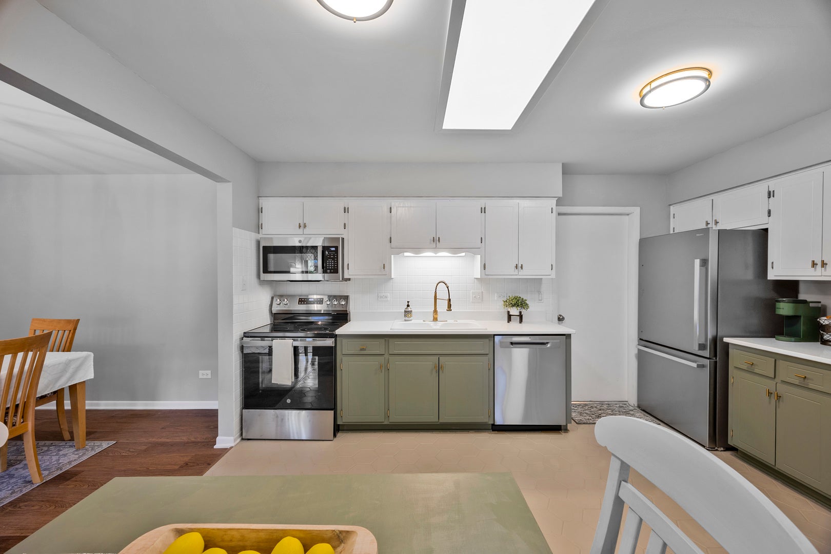 10935 Colorado Court, Orland Park, IL 60467 10935 Colorado Court, Orland Park, IL 60467
