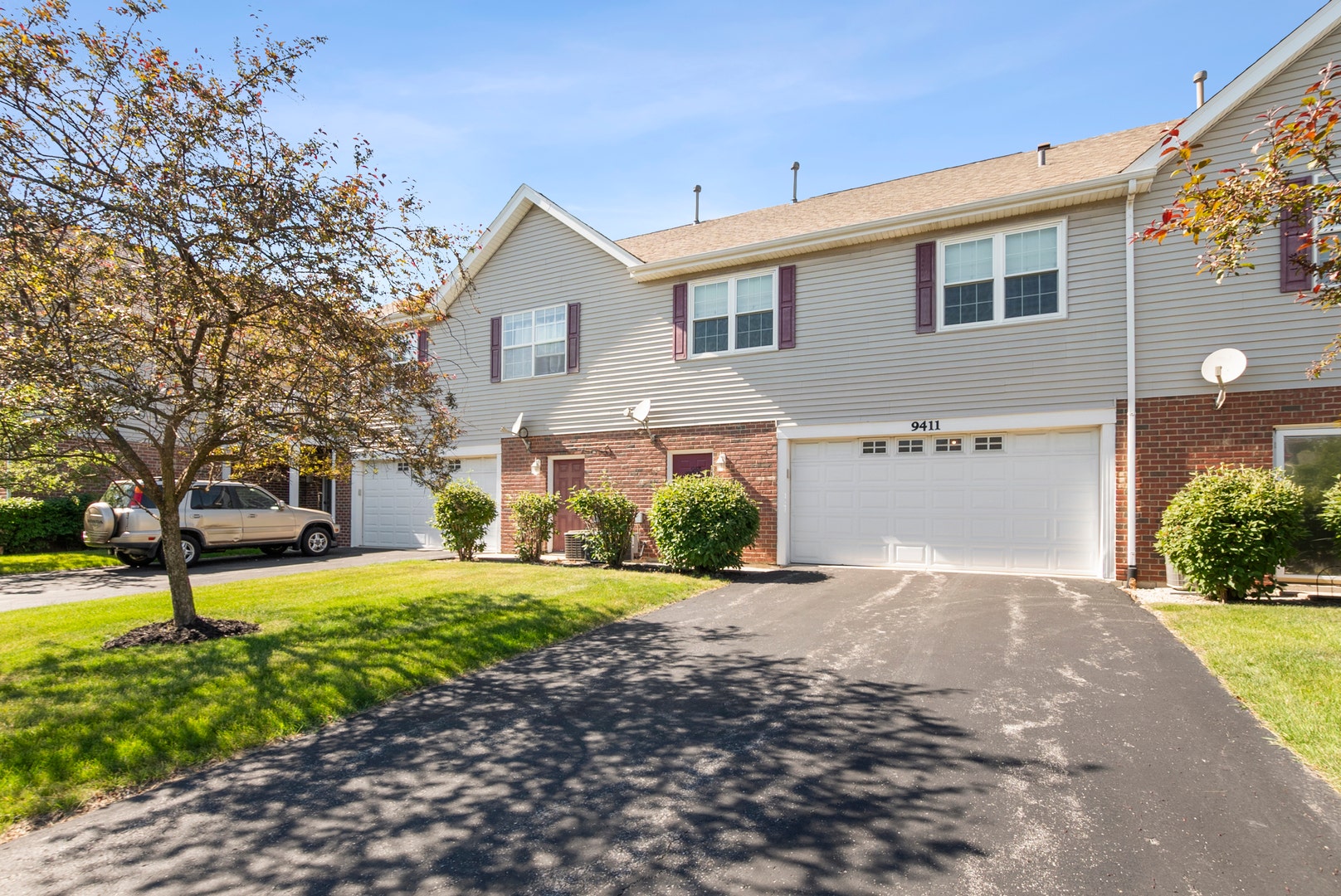 9411 Huber Court, Orland Park, IL 60467 9411 Huber Court, Orland Park, IL 60467