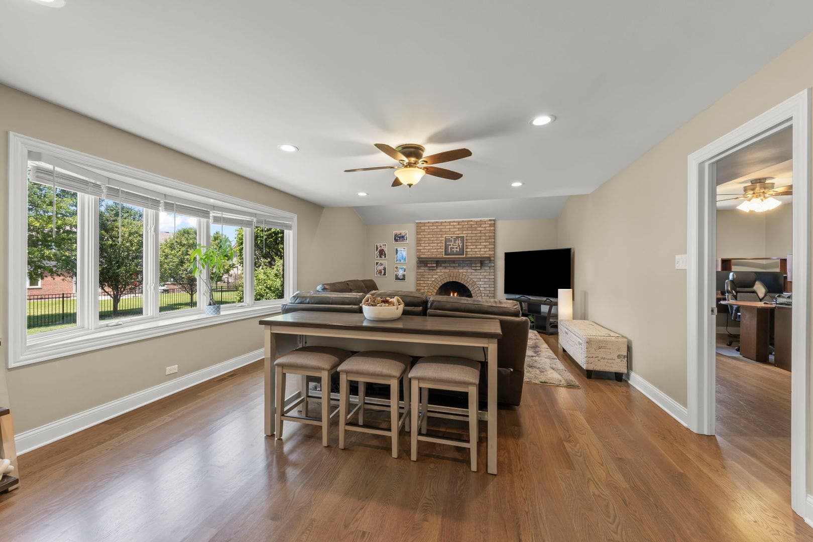 17652 Crestview Court, Orland Park, IL 60467