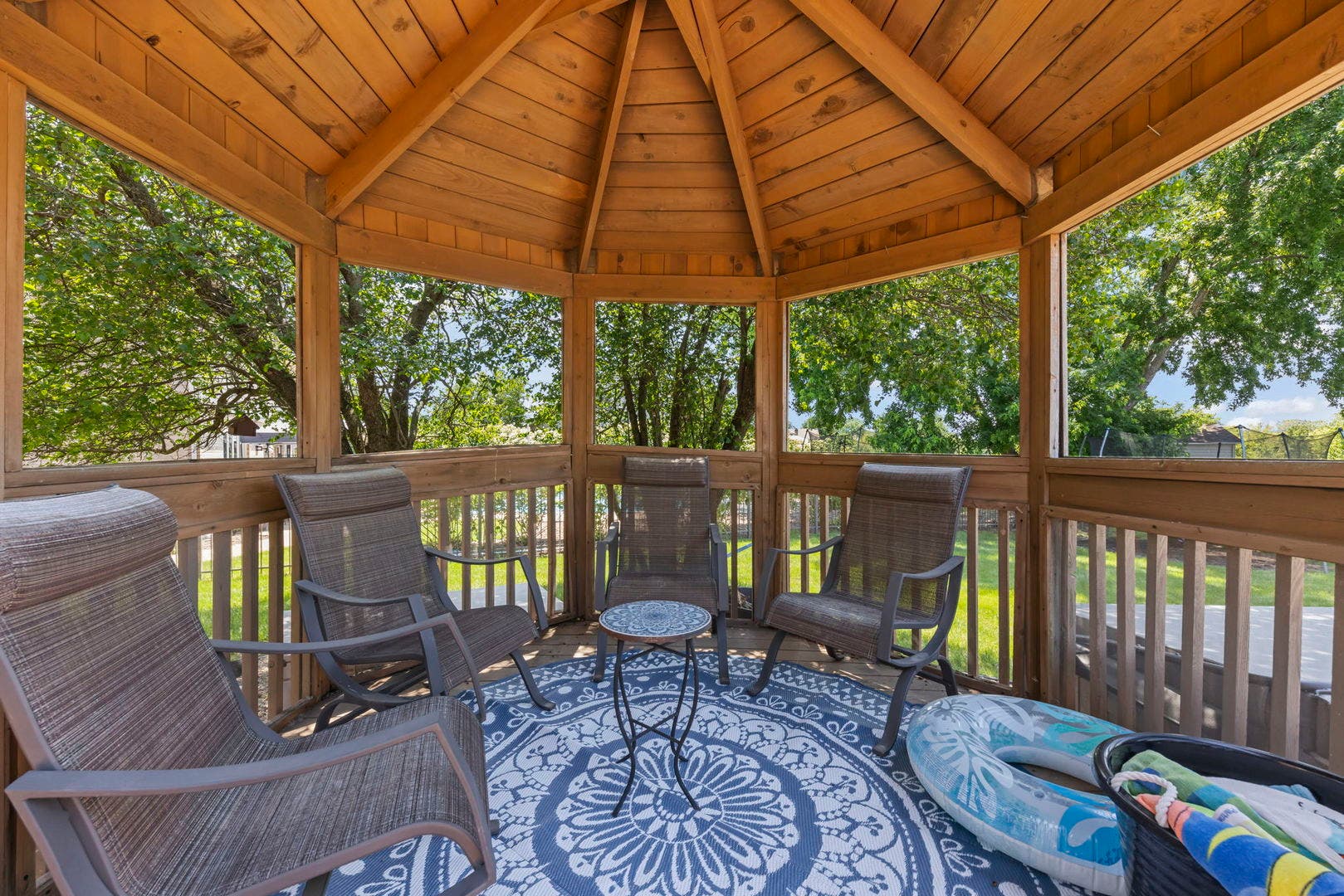 17652 Crestview Court, Orland Park, IL 60467