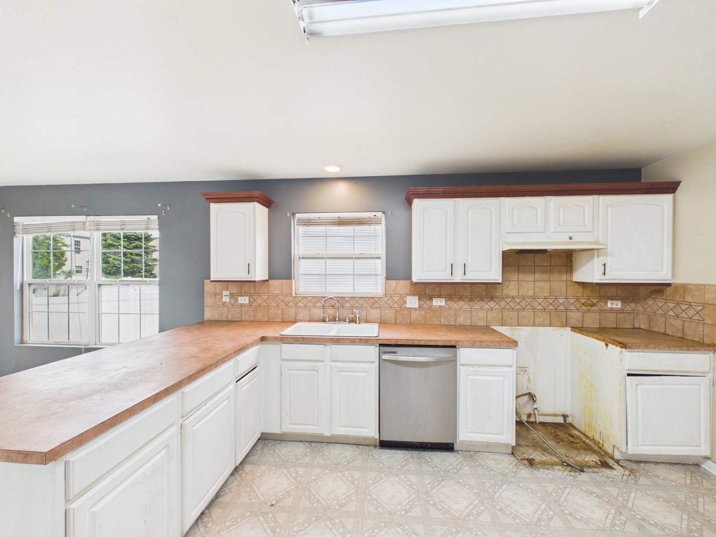 1628 Trails End Lane, Bolingbrook, IL 60490 1628 Trails End Lane, Bolingbrook, IL 60490