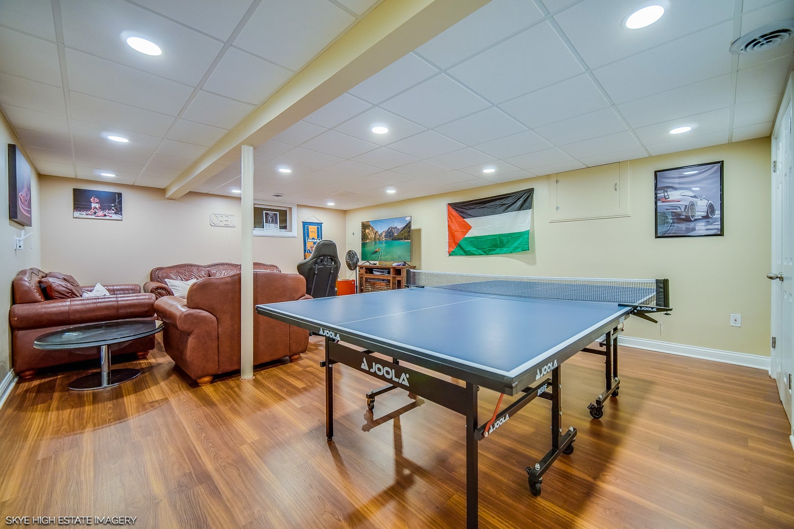 12152 Forestview Drive, Orland Park, IL 60467 12152 Forestview Drive, Orland Park, IL 60467
