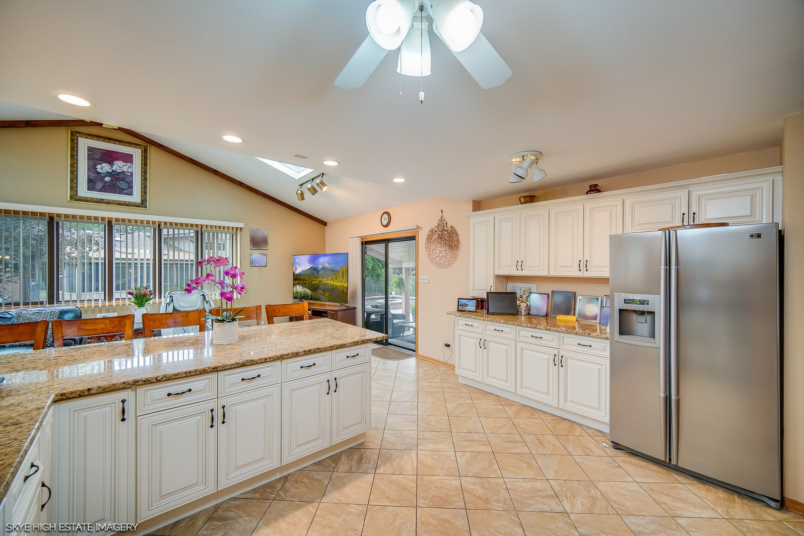 12152 Forestview Drive, Orland Park, IL 60467 12152 Forestview Drive, Orland Park, IL 60467
