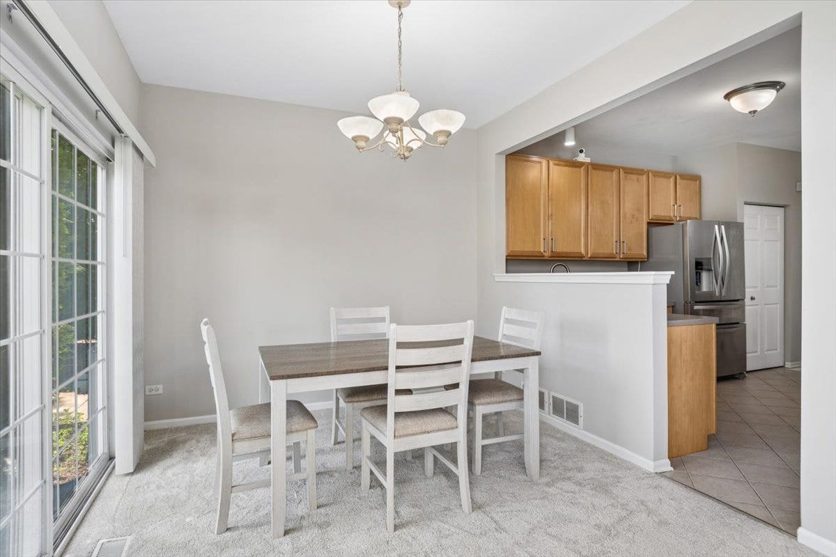 19 Lily Court, #19, Bolingbrook, IL 60440