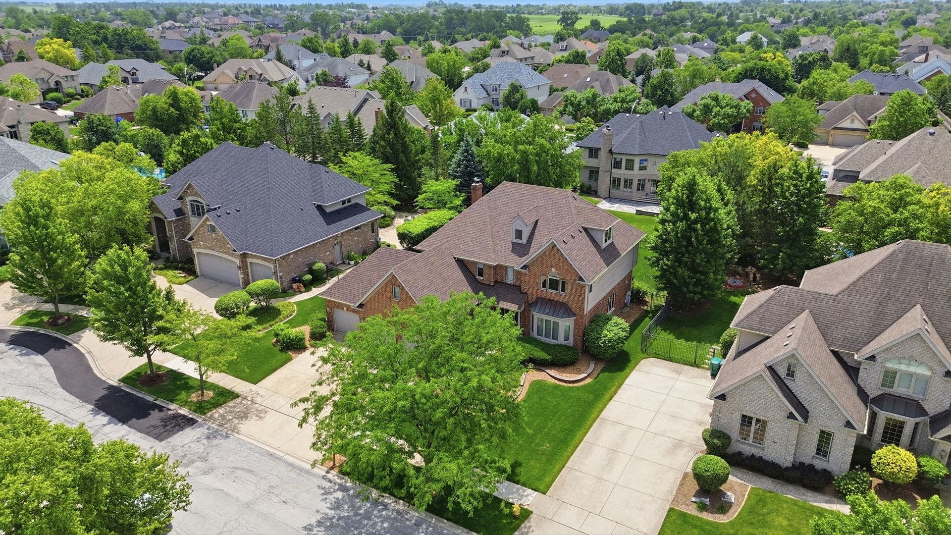 10851 White Deer Circle, Orland Park, IL 60467 10851 White Deer Circle, Orland Park, IL 60467