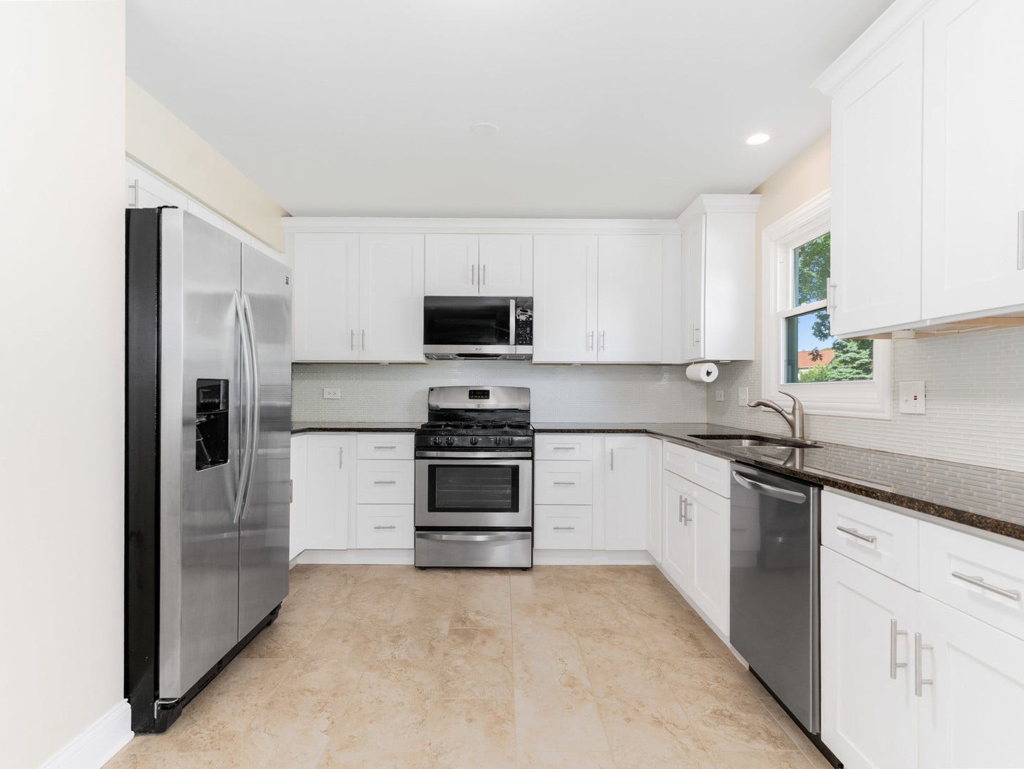 165 Park Meadow Lane, Bolingbrook, IL 60440 165 Park Meadow Lane, Bolingbrook, IL 60440