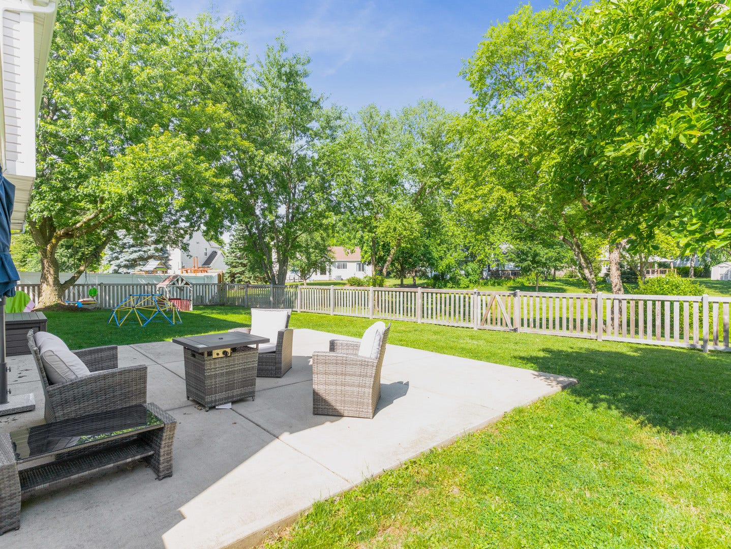 165 Park Meadow Lane, Bolingbrook, IL 60440 165 Park Meadow Lane, Bolingbrook, IL 60440