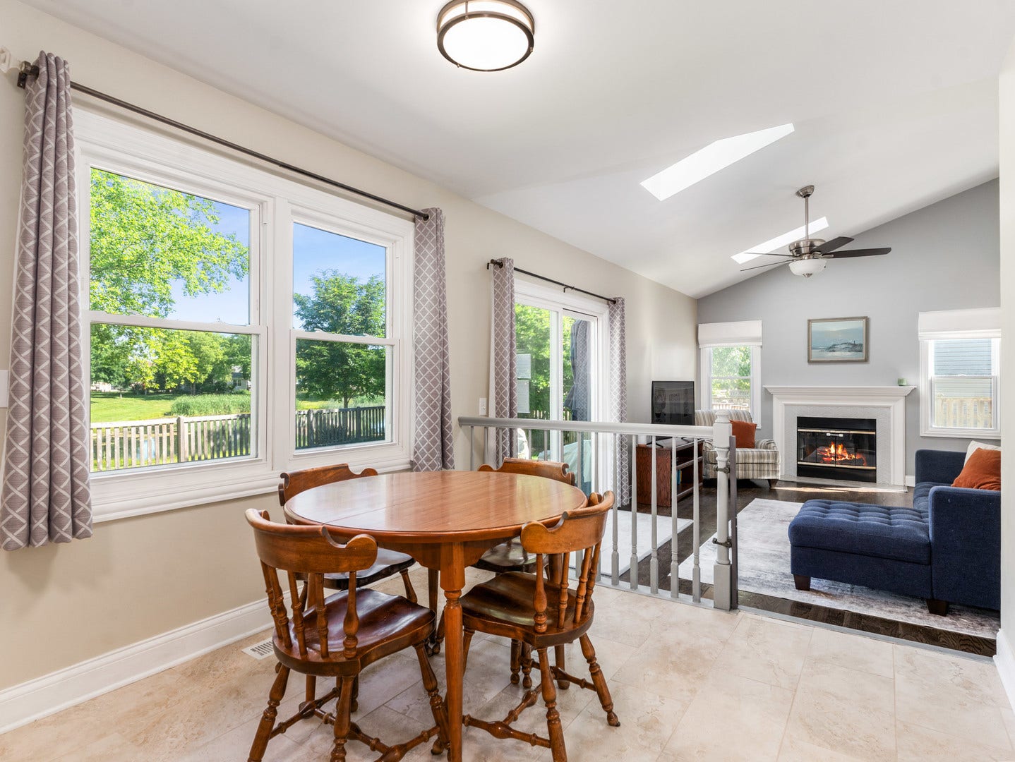 165 Park Meadow Lane, Bolingbrook, IL 60440 165 Park Meadow Lane, Bolingbrook, IL 60440