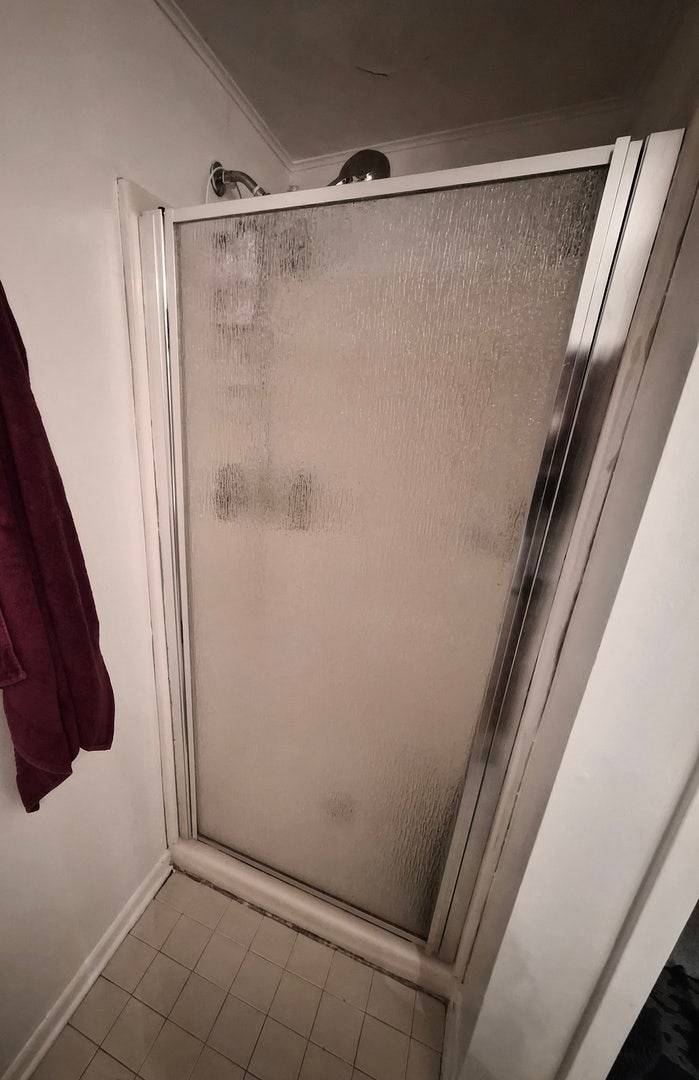 Stand up shower in main bath