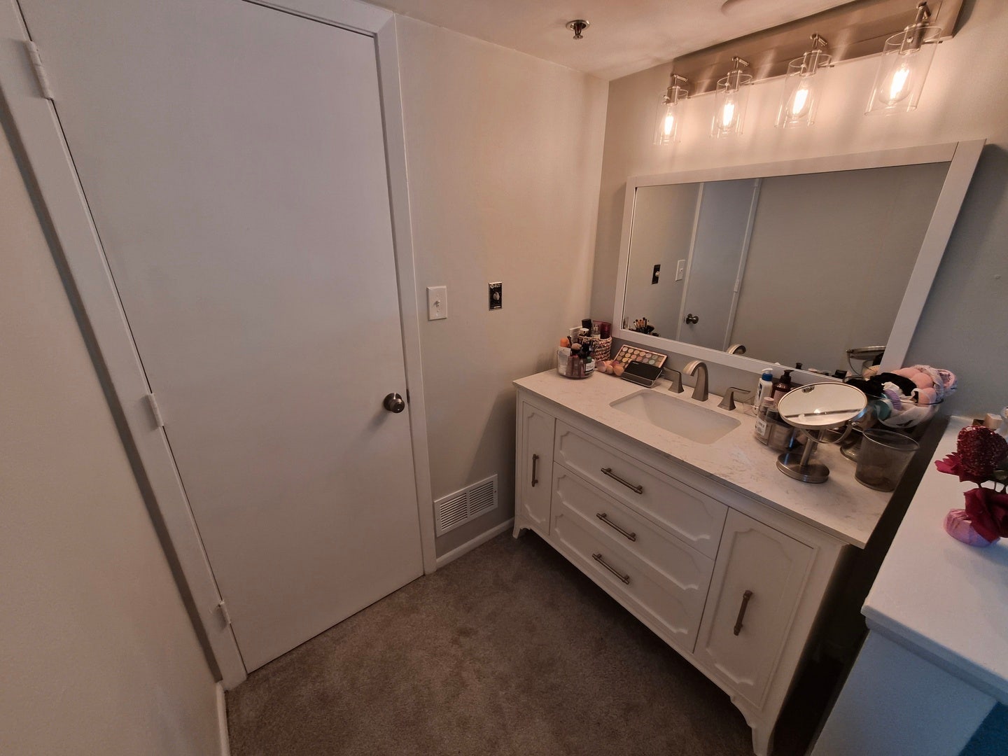 6050 Lake Bluff Drive, #201, Tinley Park, IL 60477