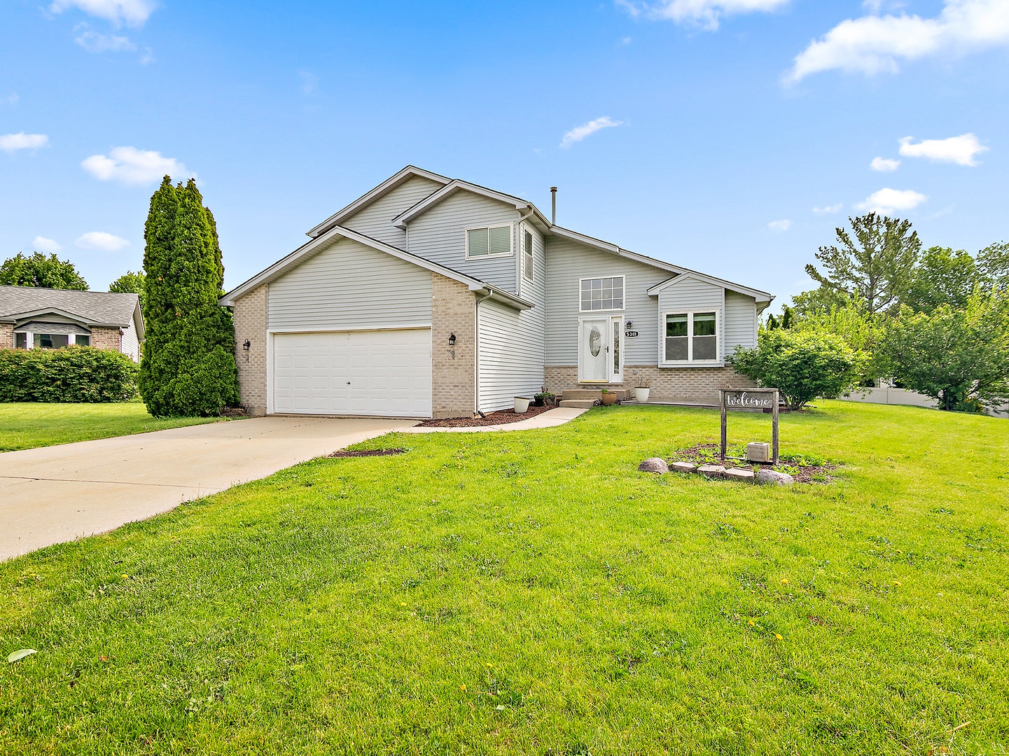 5301 Whisper Meadow Court, Plainfield, IL 60586 5301 Whisper Meadow Court, Plainfield, IL 60586