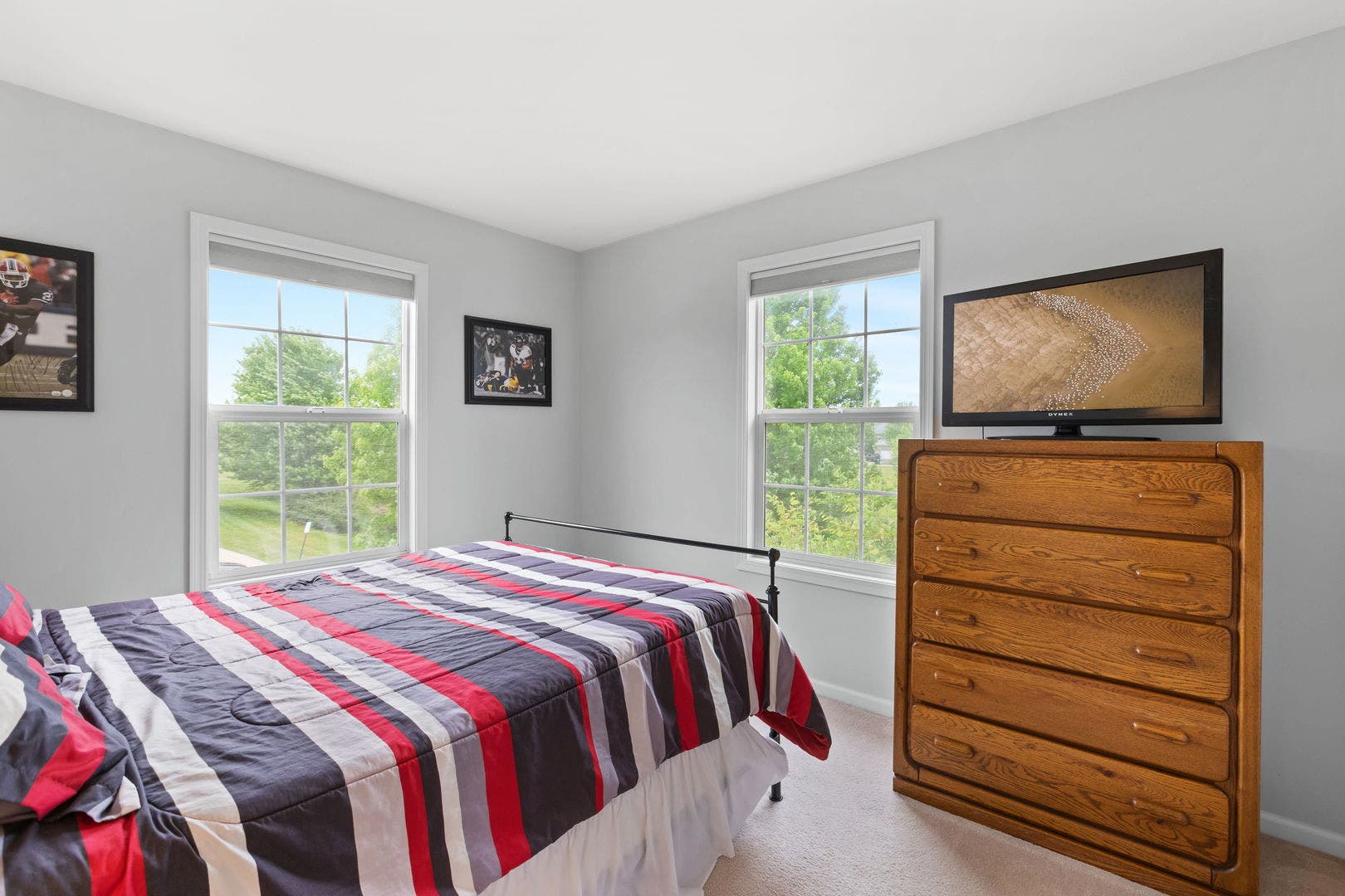 1116 Loganbury Court, Elgin, IL 60120